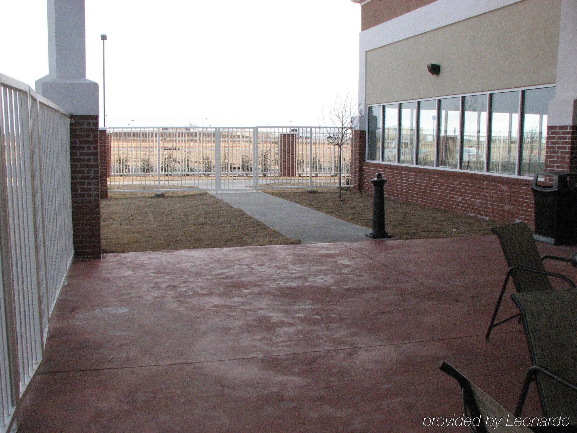 Holiday Inn Express Hotel And Suites Elk City By Ihg Buitenkant foto